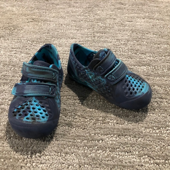 Toddler Water Shoes - Swim Shoes - Pool / Beach / Water Play - Sketchers Go Play - Picture 2 of 4